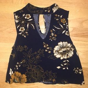 Kendall & Kylie Crop Tank